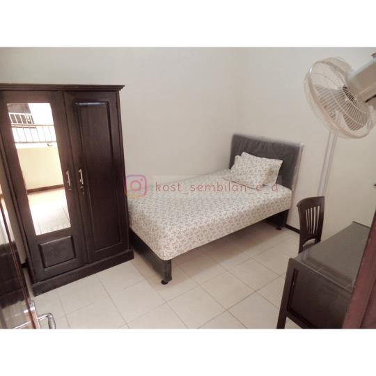 Foto Kost Putri Sembilan C & D, Kost Id 3330