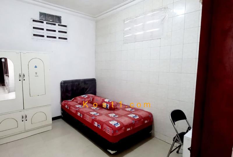 Foto Kost di Dukuh Kupang, Dukuh Pakis, Id 3734