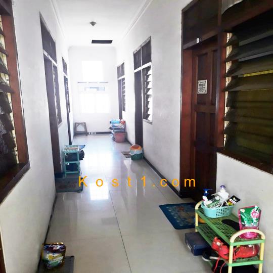 Foto Kost di Dukuh Kupang, Dukuh Pakis, Id 3734
