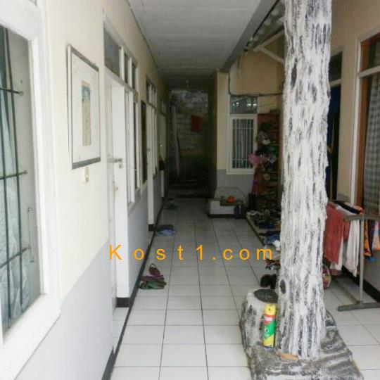 Foto Kosan Khusus Putri Bu Agus, Kost Id 4222